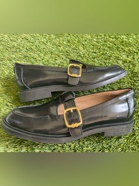 NWT Sam Edelman Black T-Strap Leather Loafers with Gold Buckle Size 8